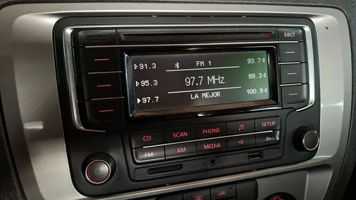 Volkswagen Jetta 2.0 LIVE TIP.