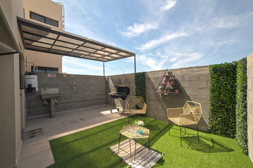 Casa En Venta Punta Mixe, León, Gto Modelo Aruma