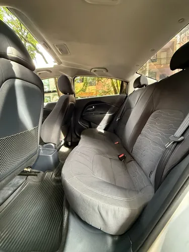 Kia Rio Spice Sedan 2016 Mecánico 4x2