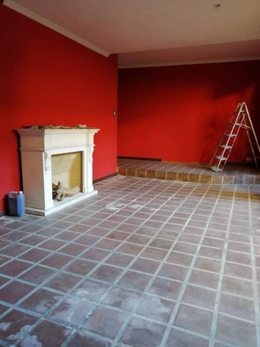 Imagen 2 de 21 de Venta. Oportunidad Casa Pasillo 3 Dormitorios En Pleno Centro