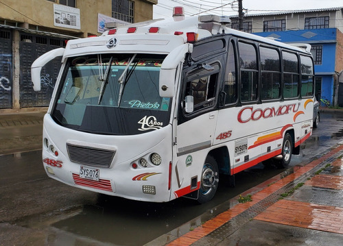 Imagen 1 de 17 de Bus Buseton Buseta Microbus Chevrolet Npr Coomofu Con Cupo 