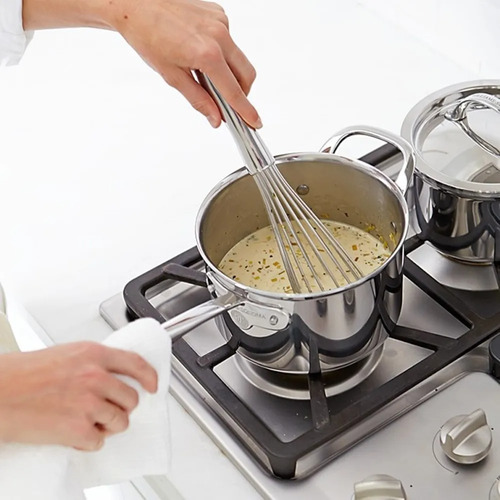 Imagem 4 de 6 de Batedor De Ovos Bolo Fouet Profissional Aço Inox 27 Cm