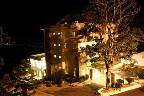 Hotel En Moca De 21 Habitaciones 800m2 Sobre Nivel Del Mar