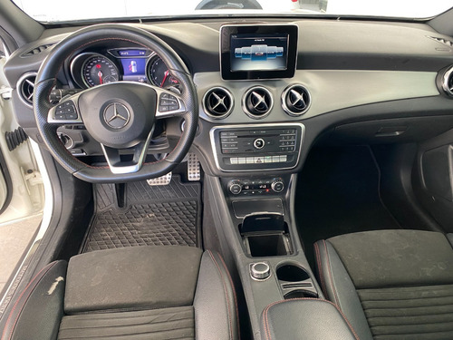 Imagen 12 de 14 de Star Patria Santa Anita Mercedes Benz Gla 250 Sport 2018