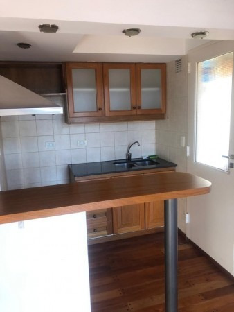 Imagen 7 de 19 de Excelente Departamento De 2 Amb En Bernal Centro