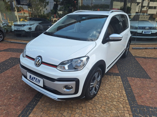 Volkswagen Cross Up 1.0 T 105 CV