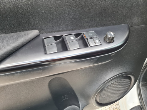 Toyota Hilux 2.8 Std Power Pack Cab. Dupla 4x4 Tdi 4p