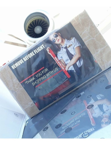 Lanyard Pilot 2 Barras Gris Remove Before Flight ®
