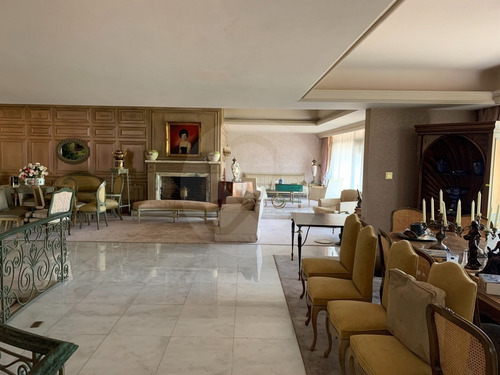 Casa En Venta En Lomas Altas