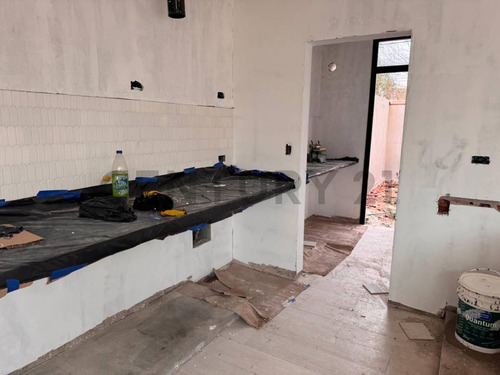 Casa En Venta En Barrio Cerrado La Plata