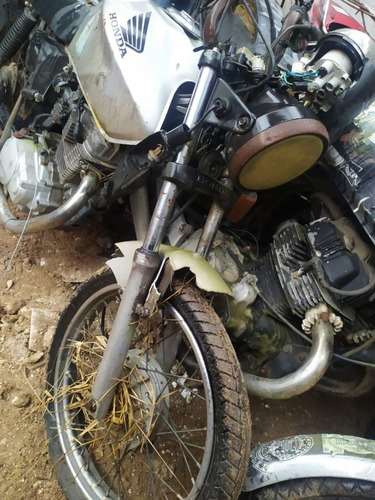Imagem 3 de 4 de Honda Cg150 Titan Ks 2006 Sucata Somente Peças