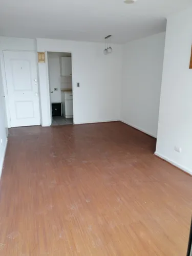 3 Dormitorios, 2 Baños, Prox Metro Hospitales