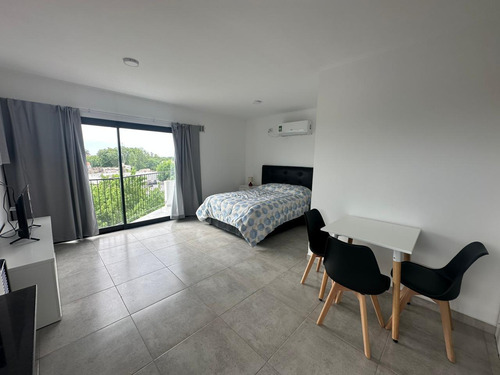 Departamento En Alquiler Amoblado 1 Y 37.