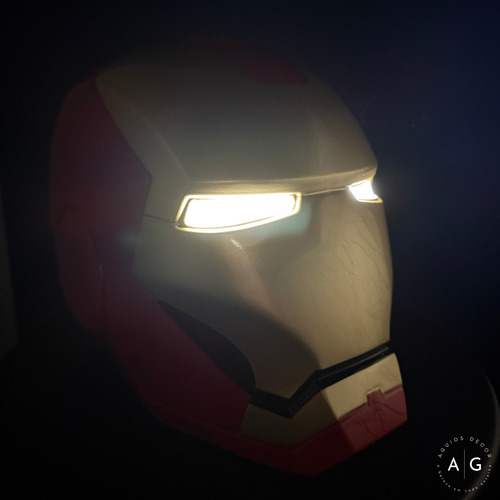 Luminária Abajour Marvel Iron Man Vingadores Led C/ Lâmpada