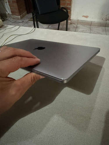 Macbook Pro 13 2019 Touchbar Procesador I5 8gb Ram 128gb Ssd (Usado)