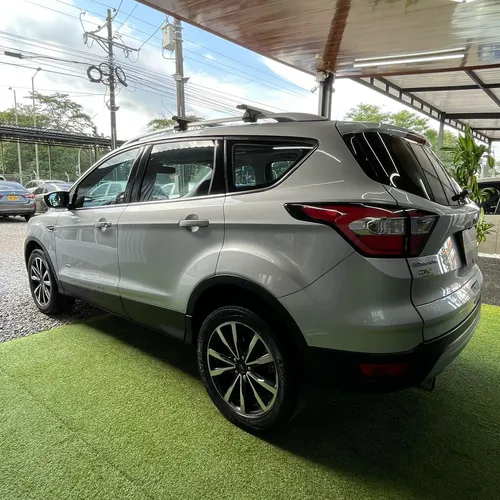 Ford Escape 2.0 Titanium Awd At