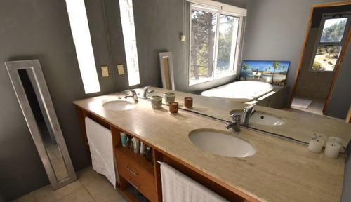 Casa En Venta De 3 Dormitorios En Jose Ignacio