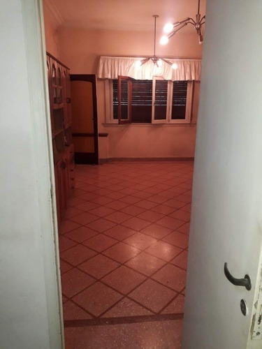 Imagen 5 de 14 de Casa En Venta En Ramos Mejia Sur
