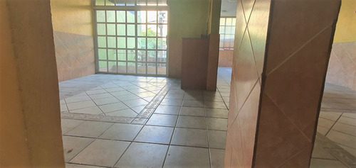 Casa Con Uso De Suelo Para Oficinas, En Valle Dorado, Tlalnepantla De Baz