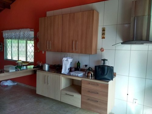Chácara À Venda, 2 Quartos, 4 Vagas, Santa Mônica - Caçapava/sp - 2204