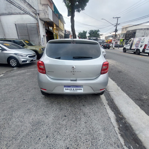 Renault Sandero 1.0 16v Expression Hi-flex 5p