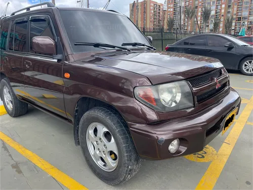 Mitsubishi Montero 1.8 Io