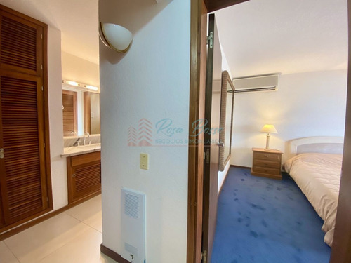 Imagen 9 de 30 de Apartamento En Primera Linea Mansa En Venta