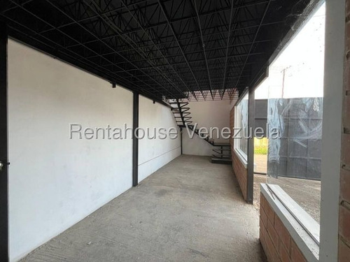 Juan Carlos González. Renta House Carabobo Alquila Galpón Comercial Lisandro Alvarado Valencia Mls #25-23261 Rah/jcg.