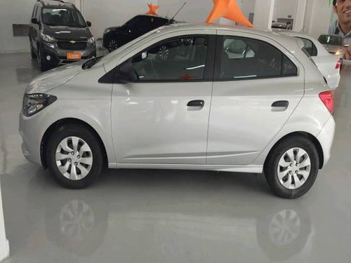 Imagem 8 de 9 de Chevrolet Onix 1.0 Mpfi Joy 8v Flex 4p Manual