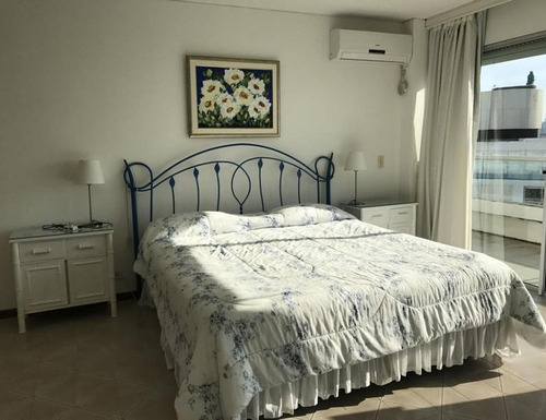 Departamento - Playa Brava