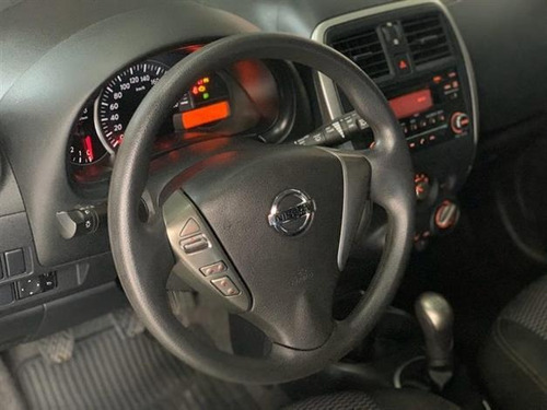 Nissan March 1.0 12v Sv (flex) Flex Manual