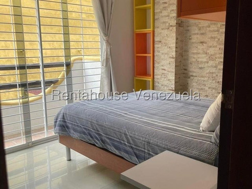 Espectacular Tonwhouse En Venta, En El Hatillo, Mls #25-21937. K.o.