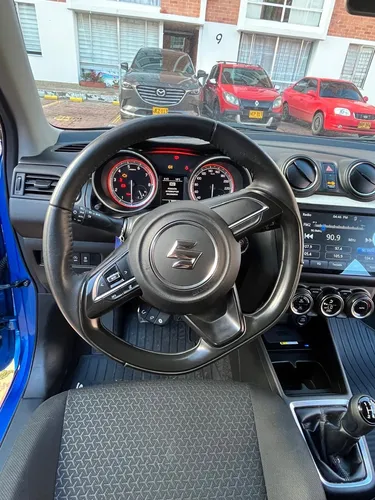 Suzuki Swift 1.2 Hybrid 2Wd