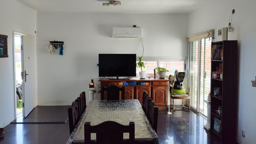 Casa - Melchor Romero