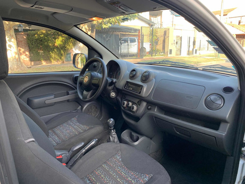 Imagen 10 de 15 de Fiat Fiorino 2018 1.4 Fire Evo Con Gnc