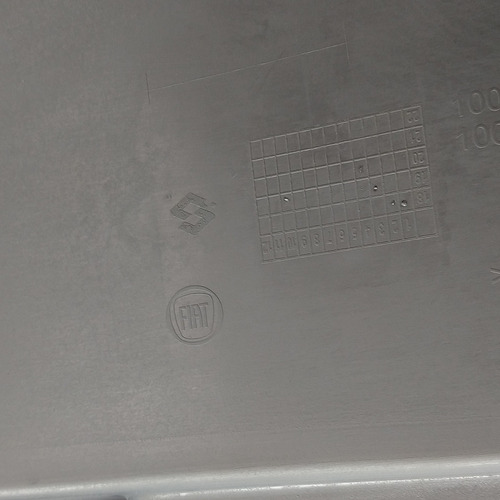Imagem 5 de 7 de Forro Porta Dianteira Esquerdo Novo Uno Vivace 4p