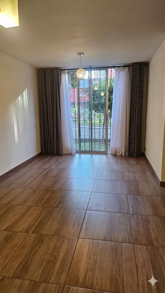Imagen 2 de 19 de Arriendo Casa En Condominio, 3dorm, Cerca Metro Manquehue