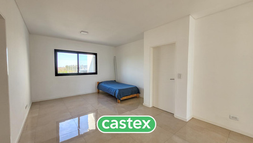 Casa En Venta En Araucarias, Puertos Escobar