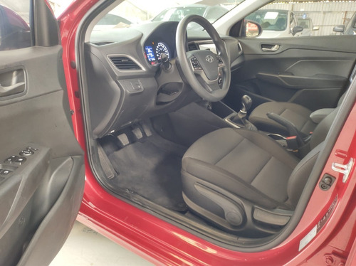 Imagen 6 de 14 de Hyundai Accent Sedan 2021 Tm