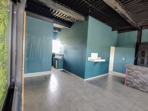 Local En Venta Plaza Avanzza, Av. El Jacal