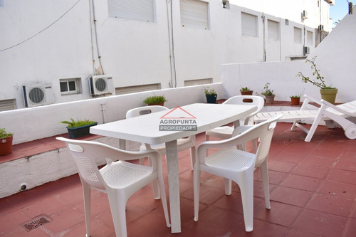 Frente A La Plaza De Los Artesanos Con Gran Terraza- Ref: 5253