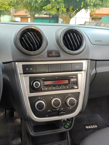 Volkswagen Voyage 1.6 Comfortline Plus I-motion Ab+ll 2012