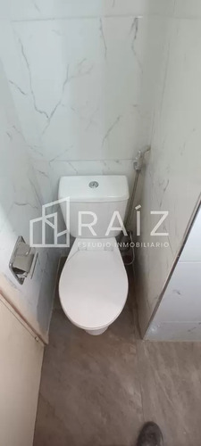 Encantador Apartamento En Arcobaleno, 2 Dormitorios Con Acciones De Piscina, Cochera Y Baulera. Consultenos!