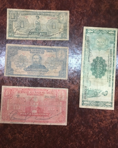 Billetes 4 De Paraguay, Bl104