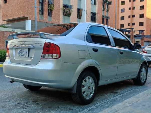 Imagen 5 de 8 de Chevrolet Aveo Automático