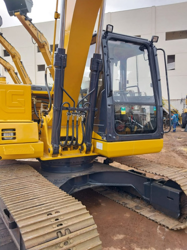 Escavadeira Liugong 915e 2021 Com Garra E Rotator Florestal
