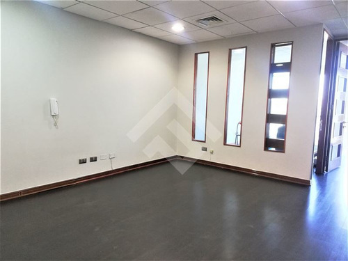 Imagen 3 de 14 de Oficina 2 Privados, Baño, Kitchenette Y Estacionamiento
