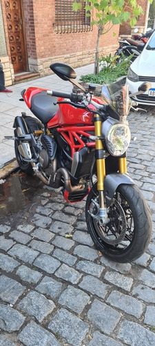 Ducati Monster 1200 S