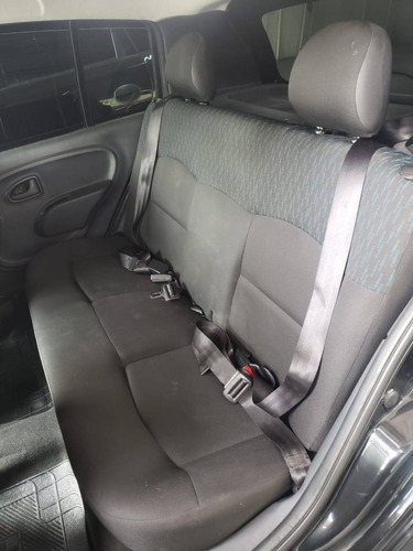 Imagem 7 de 8 de Renault Clio 1.0 Authentique 16v Flex 4p Manual