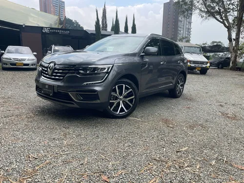 Renault Koleos 2.5 Intens 4X4 Bose
